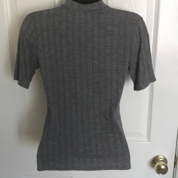 Top💕 - Picture 2 of 2